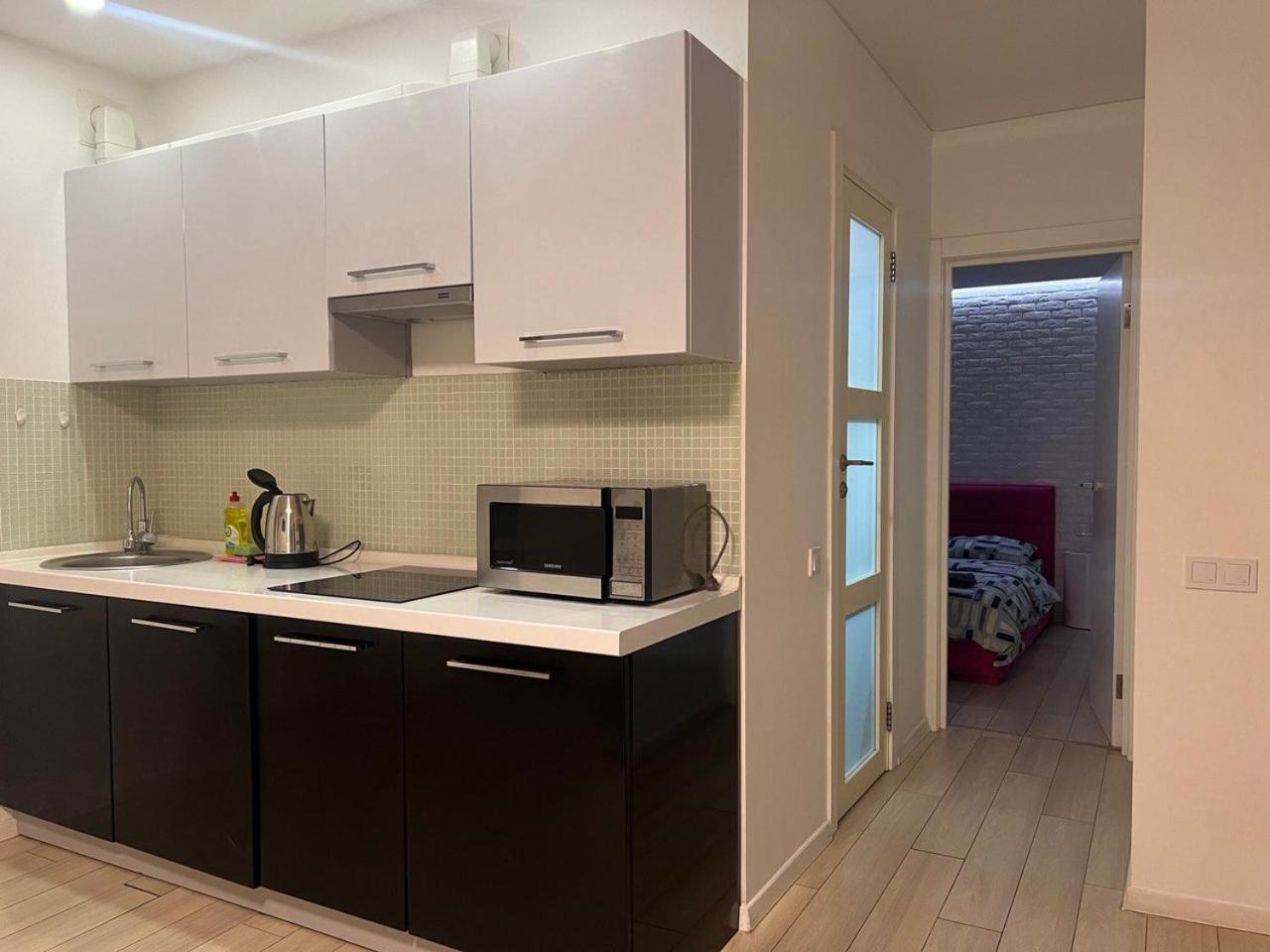 2-Room Luxury Apartment In The Center Киев Екстериор снимка